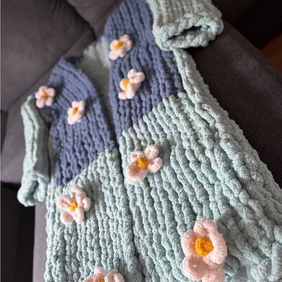 Floral Knit Cardigan - Blue and Green